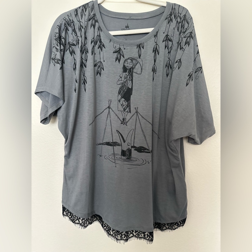 NWOT Disney Sally tee